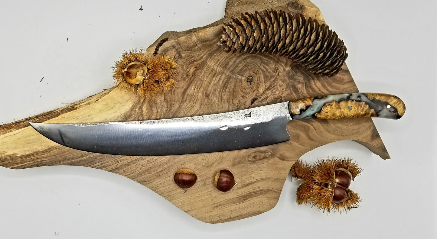 Couteau de cuisine lame forgée en C130 manche en hybride bois résine